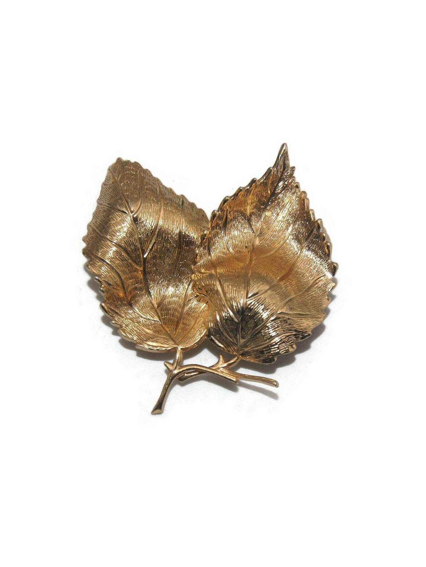 1967 Vintage Grosse Gold Tone 2 Leaf Brooch Grosse 1967 Germany Hallmark